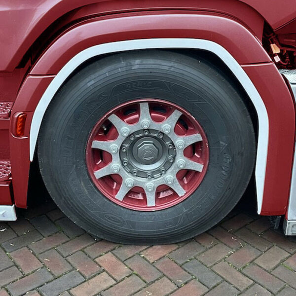 FPSC421 SCANIA NG SC S/R  İÇİN ÖN ÇAMURLUK EKİ